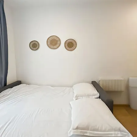 Lejlighed Convinient Souplex Basement 5mn Near Metro And Montmartre *